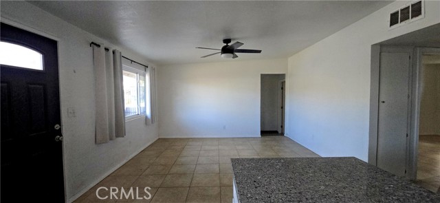 Detail Gallery Image 3 of 20 For 66415 2nd, Desert Hot Springs,  CA 92240 - 3 Beds | 2 Baths