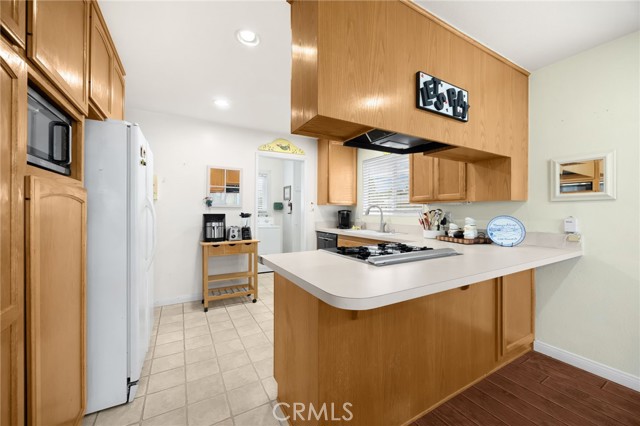 Detail Gallery Image 22 of 31 For 12526 Chadwell, Lakewood,  CA 90715 - 3 Beds | 2 Baths