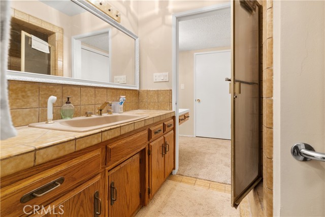 3419 Crest Drive, Bakersfield CA: https://media.crmls.org/medias/c25d022e-d707-4afe-9416-a7f1273b62c9.jpg