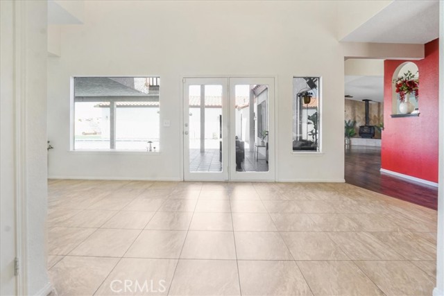18760 Otomian Road, Apple Valley CA: https://media.crmls.org/medias/c25d9a79-9950-4ca2-8889-97c0745537b1.jpg