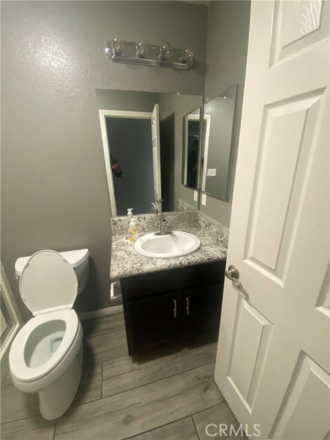 Detail Gallery Image 3 of 17 For 9297 San Rafael Arcangel Ln, Riverside,  CA 92508 - 5 Beds | 3 Baths