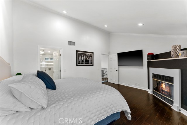 Detail Gallery Image 13 of 29 For 4420 Park Jazmin, Calabasas,  CA 91302 - 3 Beds | 3 Baths