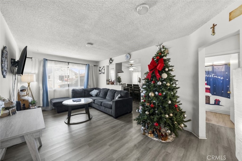 MLS #CV25266332 image #7