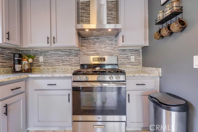 2846 Nandina Drive, Palmdale CA: https://media.crmls.org/medias/c25f7e10-c807-4fda-b7fa-1273570b0e37.jpg