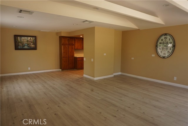 7543 Enfield Avenue, Reseda CA: https://media.crmls.org/medias/c25fa00b-1983-4c83-b380-130fd06a97a6.jpg