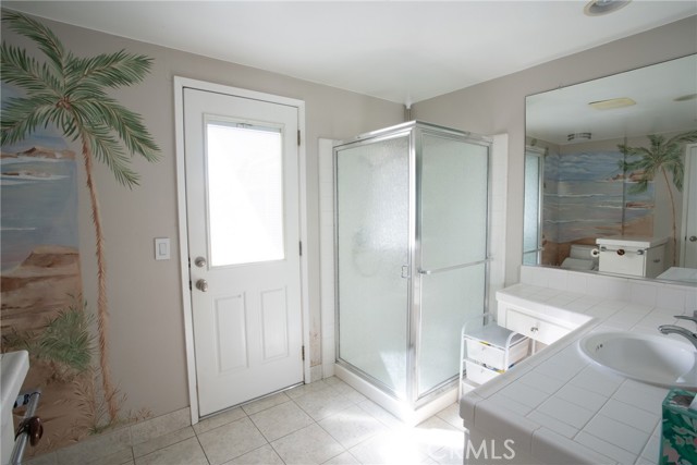 Detail Gallery Image 5 of 25 For 5302 Glenroy Dr, Huntington Beach,  CA 92649 - 5 Beds | 2 Baths