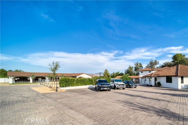 33206 Barber Road, Agua Dulce, California 91390, 10 Bedrooms Bedrooms, ,6 BathroomsBathrooms,Single Family Residence,For Sale,Barber,SR24078834