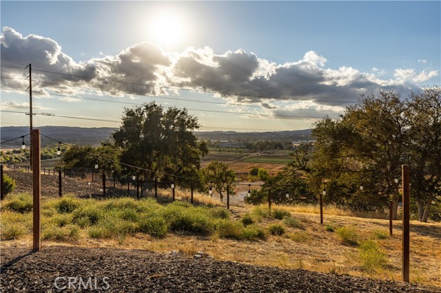 Detail Gallery Image 63 of 74 For 1110 Burnt Rock Way, Templeton,  CA 93465 - 4 Beds | 3/1 Baths