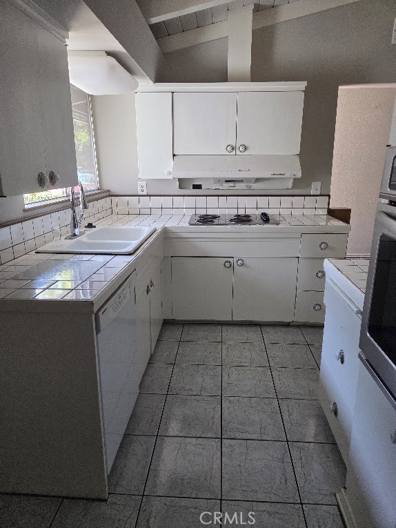 Detail Gallery Image 6 of 20 For 9336 Sophia, North Hills,  CA 91343 - 4 Beds | 2 Baths