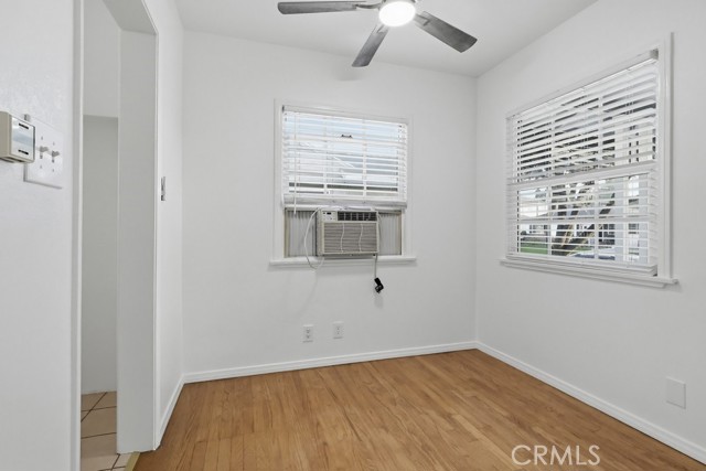 Detail Gallery Image 12 of 45 For 6003 Sandwood, Lakewood,  CA 90713 - 2 Beds | 1 Baths