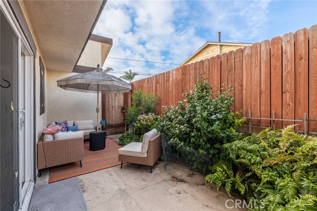 1809 Belmont Lane, Redondo Beach, California 90278, 3 Bedrooms Bedrooms, ,2 BathroomsBathrooms,Residential,For Sale,Belmont,SB25021299