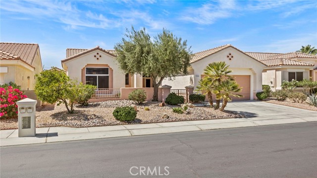 Detail Gallery Image 2 of 38 For 37521 Mojave Sage St, Palm Desert,  CA 92211 - 3 Beds | 2 Baths