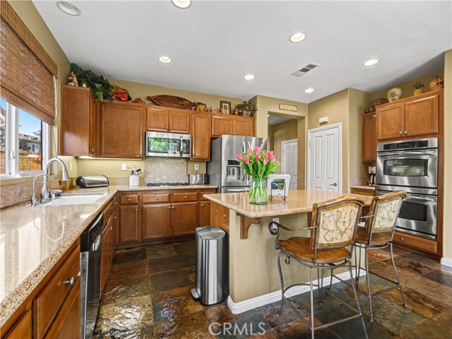 Detail Gallery Image 6 of 37 For 4696 Refugio Ct, Camarillo,  CA 93012 - 3 Beds | 2/1 Baths