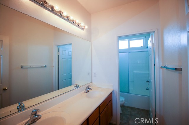 28782 Vela Drive, Menifee CA: https://media.crmls.org/medias/c263911b-3029-449a-9c96-9a17a8bd6647.jpg