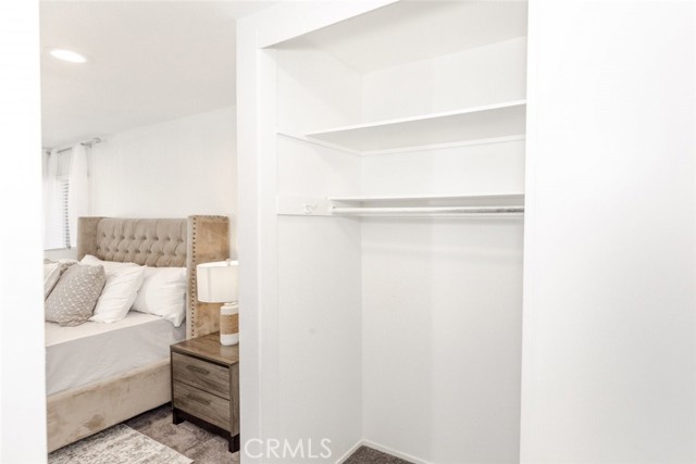 2101 El Arbolita Drive, Glendale CA: https://media.crmls.org/medias/c263cd66-6866-4cc7-a305-fa9c4271e34d.jpg