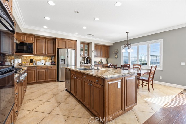 Detail Gallery Image 11 of 65 For 26732 Golden Cup Ct, Murrieta,  CA 92562 - 4 Beds | 4/1 Baths