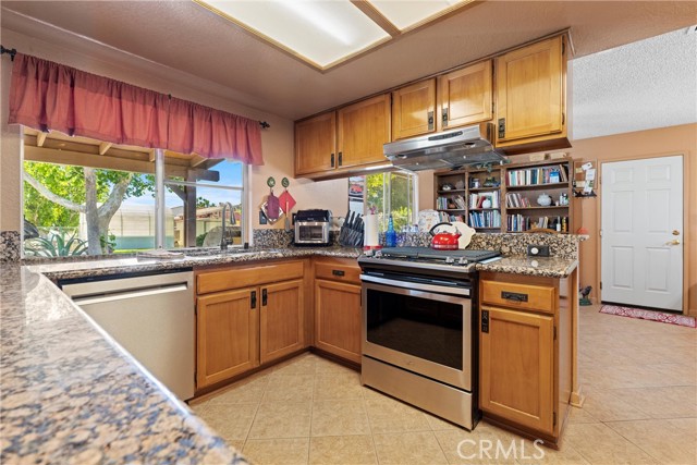 Image 13 of 35 For 36916 95th Street