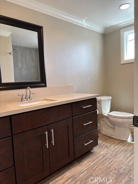 Detail Gallery Image 16 of 23 For 1821 Pitcairn Dr, Costa Mesa,  CA 92626 - 4 Beds | 3 Baths