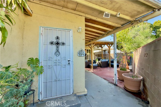 Detail Gallery Image 36 of 53 For 6118 Bellingham Ave, North Hollywood,  CA 91606 - 3 Beds | 2/1 Baths