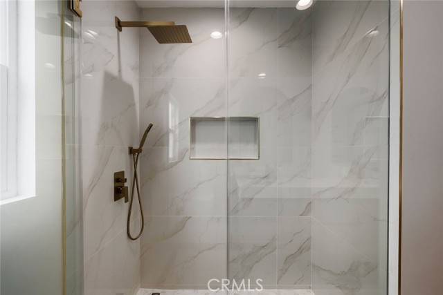 14126 Runnymede Street, Van Nuys CA: https://media.crmls.org/medias/c2661699-fda6-45c2-97e1-919524f7dfd1.jpg