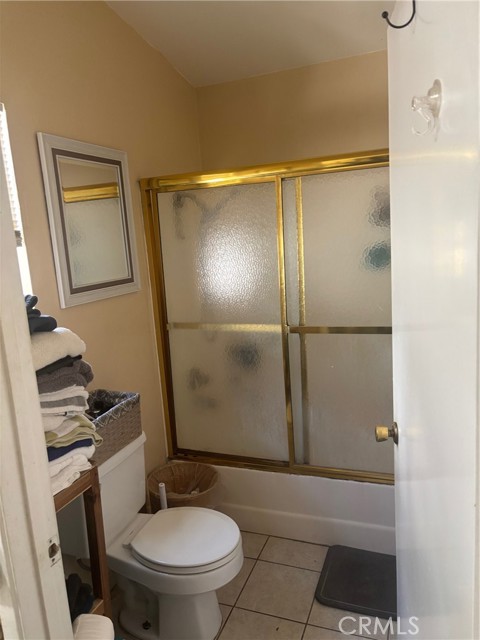 Detail Gallery Image 28 of 32 For 11545 Honeyglen, Pacoima,  CA 91331 - 3 Beds | 3 Baths