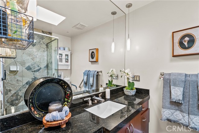 Detail Gallery Image 22 of 48 For 385 S Oakland Ave #305,  Pasadena,  CA 91101 - 3 Beds | 2 Baths