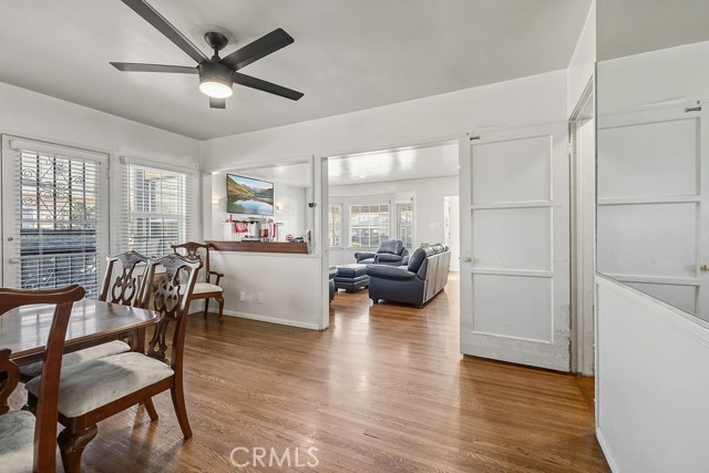 Detail Gallery Image 7 of 38 For 2027 W 93rd, Los Angeles,  CA 90047 - 3 Beds | 3 Baths