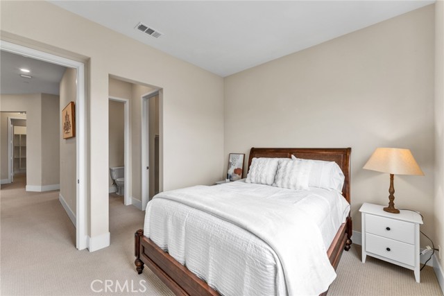 Detail Gallery Image 32 of 51 For 114 Crossover, Irvine,  CA 92618 - 5 Beds | 5/2 Baths