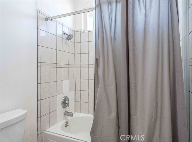 Detail Gallery Image 24 of 33 For 136 N Tiana Ln, Anaheim Hills,  CA 92807 - 4 Beds | 3 Baths