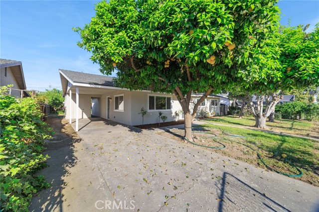 Detail Gallery Image 4 of 27 For 755 H, Parlier,  CA 93648 - 4 Beds | 2 Baths