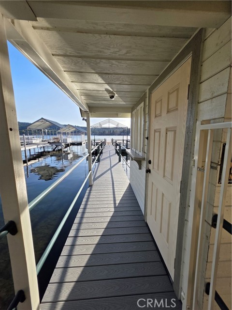 Detail Gallery Image 2 of 35 For 324 N324- Single Slip Dock, Lake Arrowhead,  CA 92352 - 0 Beds | 0 Baths