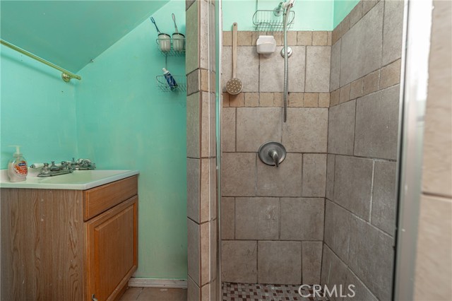 Detail Gallery Image 14 of 28 For 1784 E 84th St, Los Angeles,  CA 90001 - 2 Beds | 1 Baths