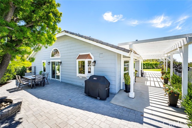 Image 38 of 63 For 3 Taylor Place