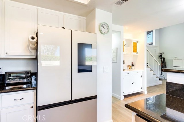 Detail Gallery Image 4 of 26 For 19091 E Country Hollow # 34, Orange,  CA 92869 - 2 Beds | 2/1 Baths