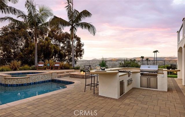 1110 Novilunio, San Clemente CA: https://media.crmls.org/medias/c26b1191-9e7a-4d2c-b855-c9555f63c4d2.jpg