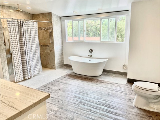 5417 Valley View Road, Rancho Palos Verdes, California 90275, 4 Bedrooms Bedrooms, ,5 BathroomsBathrooms,Residential,Sold,Valley View,PV21234298