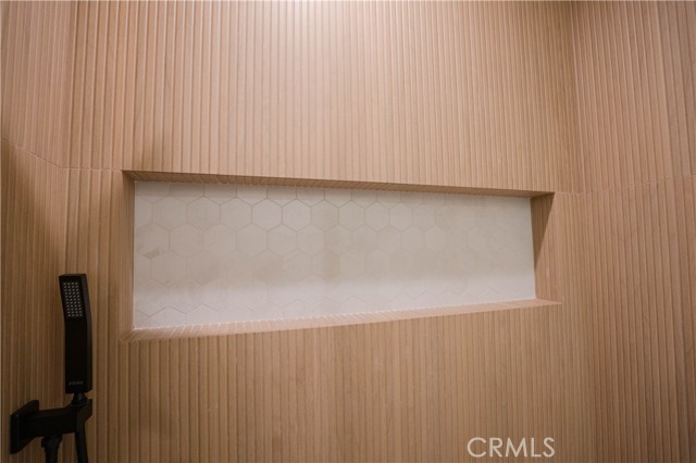 13755 Los Angeles Street, Baldwin Park CA: https://media.crmls.org/medias/c26b7426-1a0d-451c-b381-23faa2fc8b79.jpg