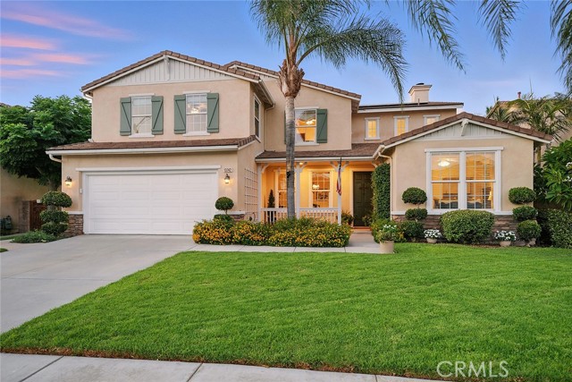 13742 Woodcrest Court, Eastvale CA: https://media.crmls.org/medias/c26badc9-f218-4a92-a9d1-75a271efa3f8.jpg
