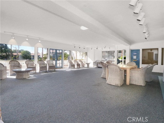 607 Prospect Avenue, Redondo Beach, California 90277, 3 Bedrooms Bedrooms, ,2 BathroomsBathrooms,Residential,Sold,Prospect,SB21231300