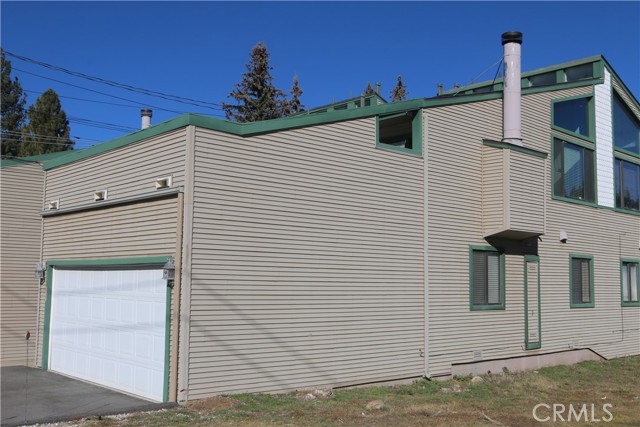 Detail Gallery Image 22 of 23 For 42537 Moonridge Rd, Big Bear Lake,  CA 92315 - 2 Beds | 1/1 Baths