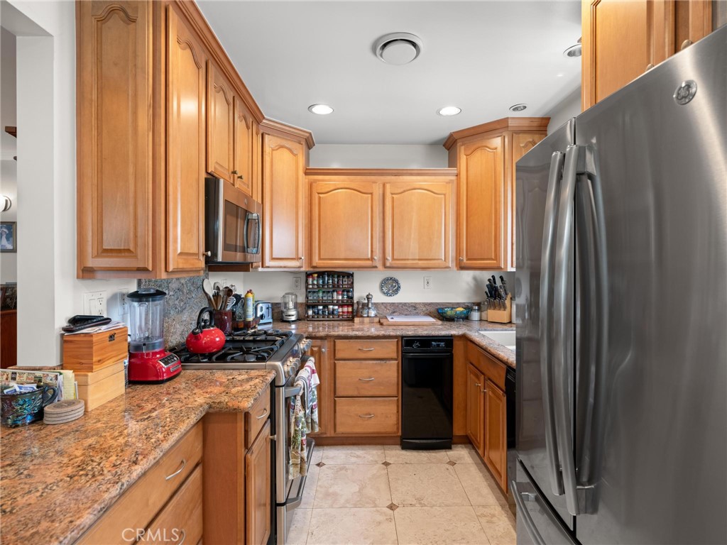 MLS #SB25185366 img 14