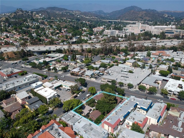 Image 22 of 65 For 241 Verdugo  