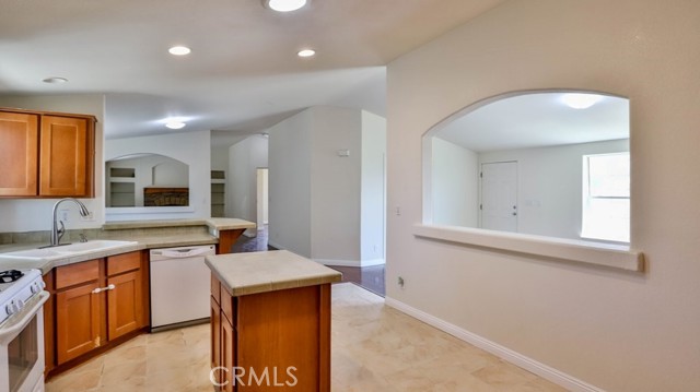 Detail Gallery Image 27 of 61 For 15260 Alvares Dr, Perris,  CA 92570 - 3 Beds | 2 Baths