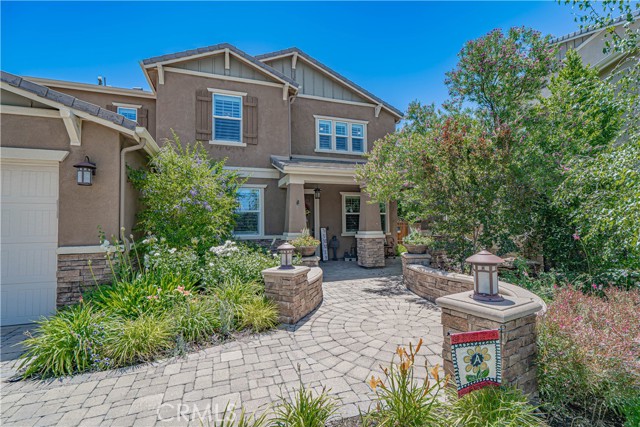 22348 Driftwood Court, Saugus CA: https://media.crmls.org/medias/c26e66ac-52d4-4b24-b53f-3c4805bc9ae0.jpg