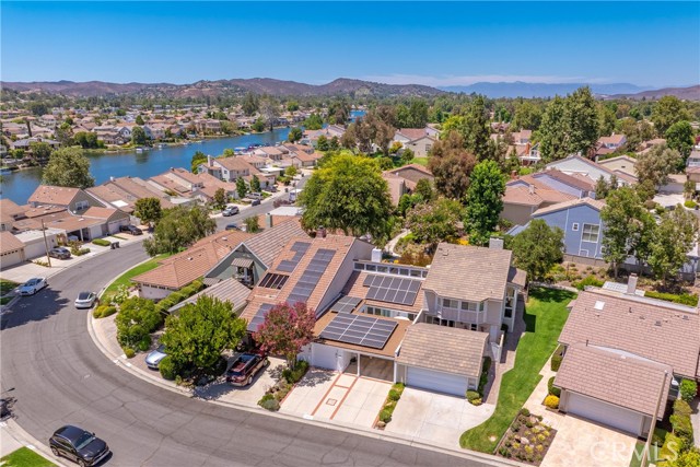 32117 Beachlake Lane, Westlake Village CA: https://media.crmls.org/medias/c270ece0-0942-4d08-8cac-54800aedcf61.jpg