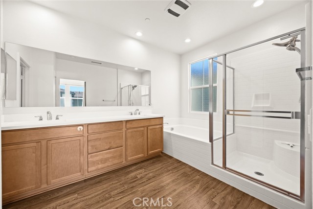 Detail Gallery Image 18 of 36 For 2333 S via Esplanade #25,  Ontario,  CA 91762 - 2 Beds | 2 Baths