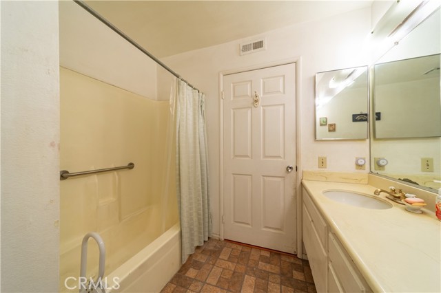 Detail Gallery Image 19 of 33 For 1344 5th St #16,  Glendale,  CA 91201 - 3 Beds | 2 Baths