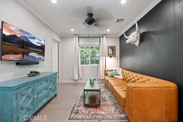 3751 Laurita Avenue, Pasadena CA: https://media.crmls.org/medias/c271e199-9033-419e-9e4a-db4a9b6c2f32.jpg