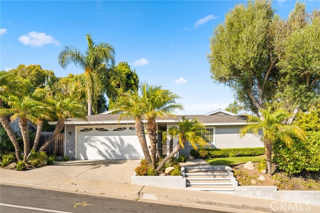 Detail Gallery Image 2 of 34 For 2704 via Montezuma, San Clemente,  CA 92672 - 4 Beds | 2 Baths