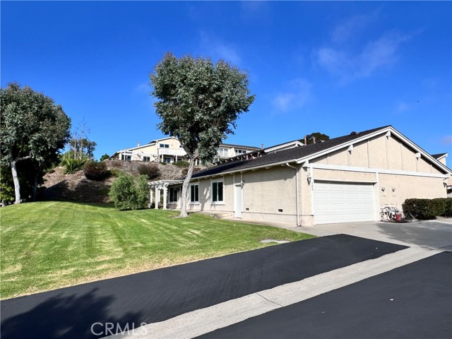 Detail Gallery Image 2 of 31 For 162 Calle Cuervo, San Clemente,  CA 92672 - 2 Beds | 2 Baths